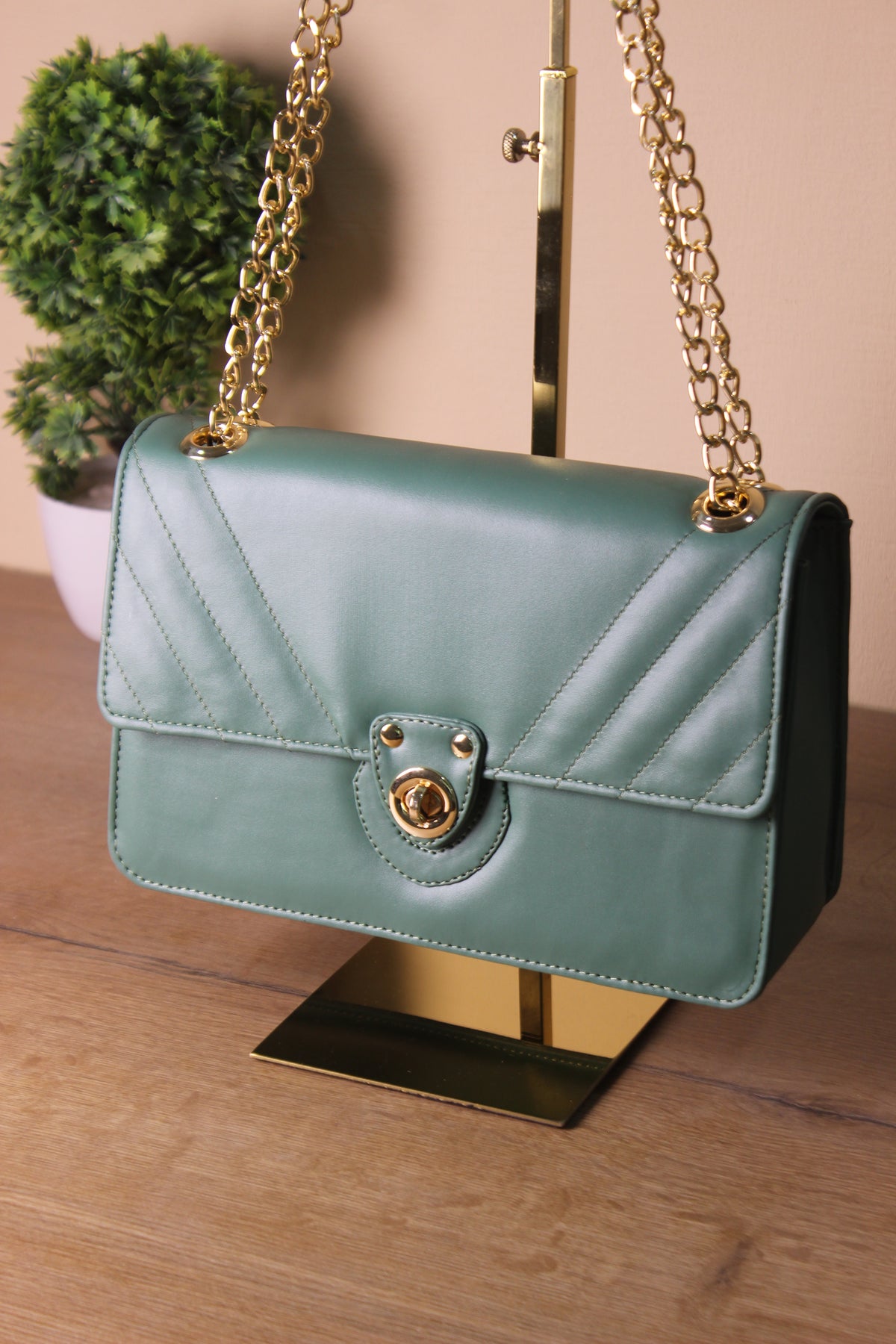 Vogue Green